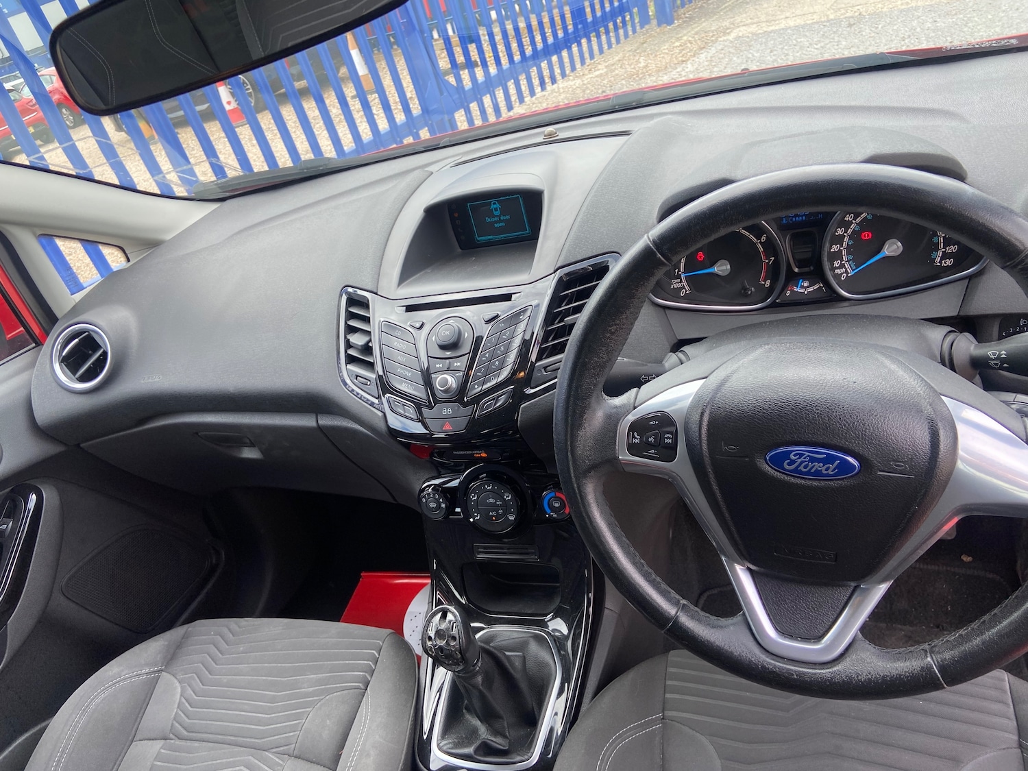Used Ford Fiesta 2013 for sale - 76402546: Photo 13