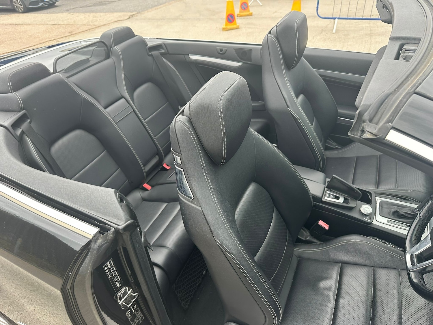 Used Mercedes-Benz E Class 2011 for sale - 76402631: Photo 28