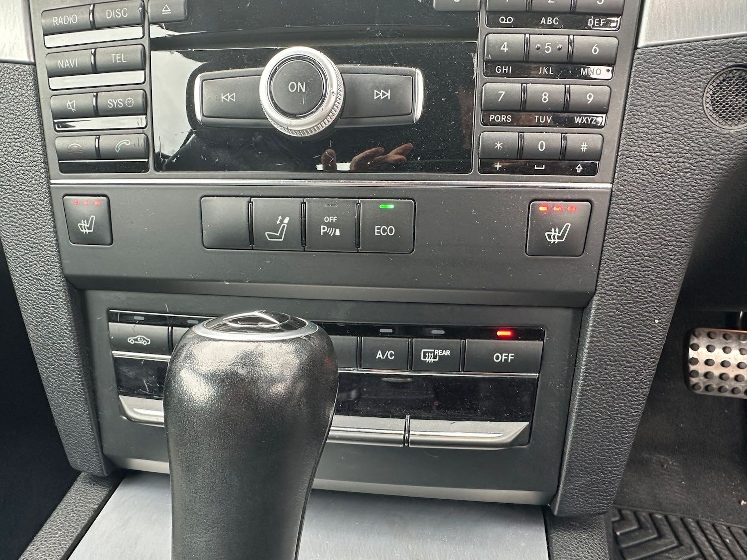 Used Mercedes-Benz E Class 2011 for sale - 76402631: Photo 29