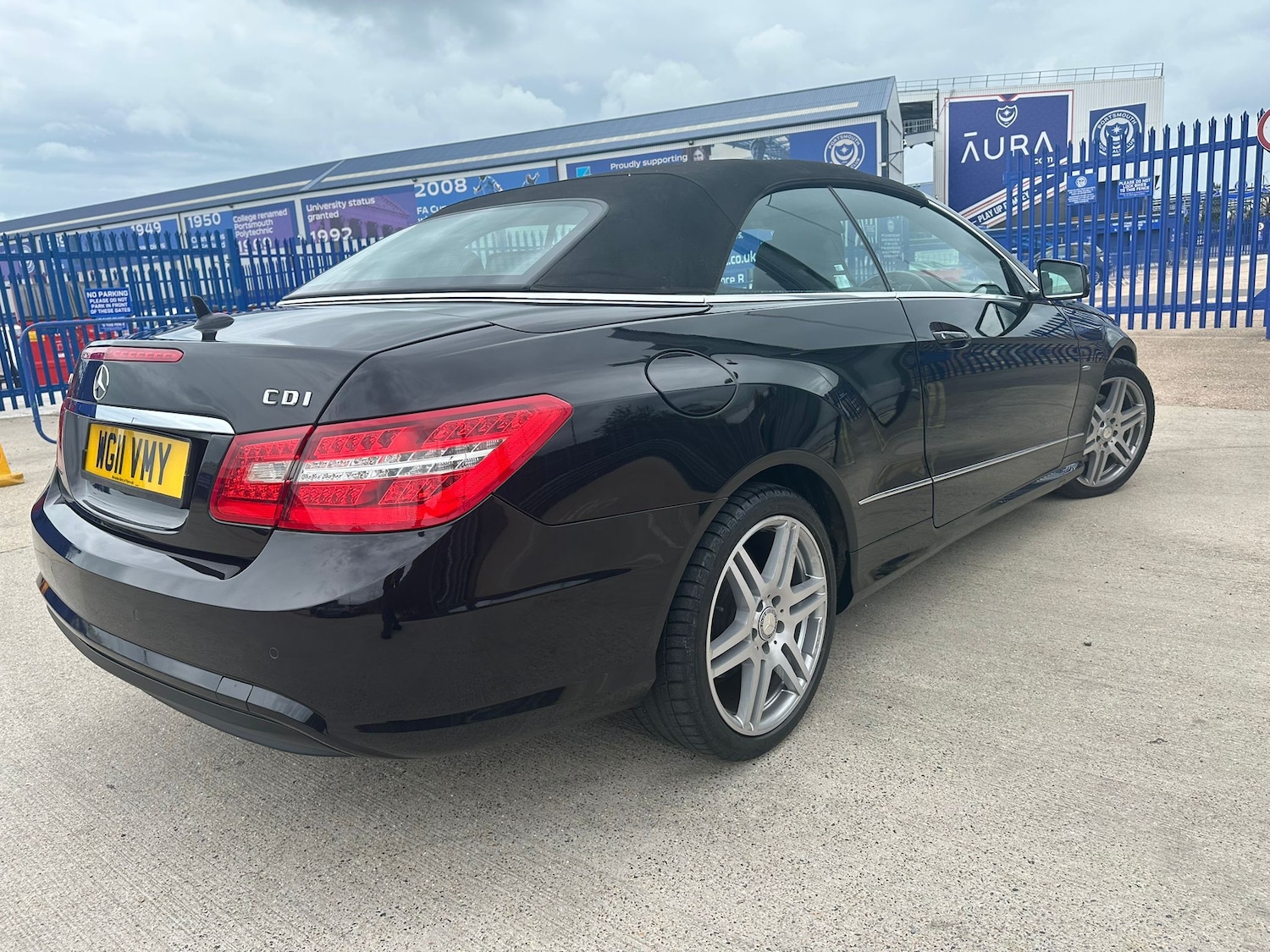 Used Mercedes-Benz E Class 2011 for sale - 76402631: Photo 6