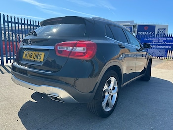 Used Mercedes-Benz GLA 2018 for sale - 76402572: Photo