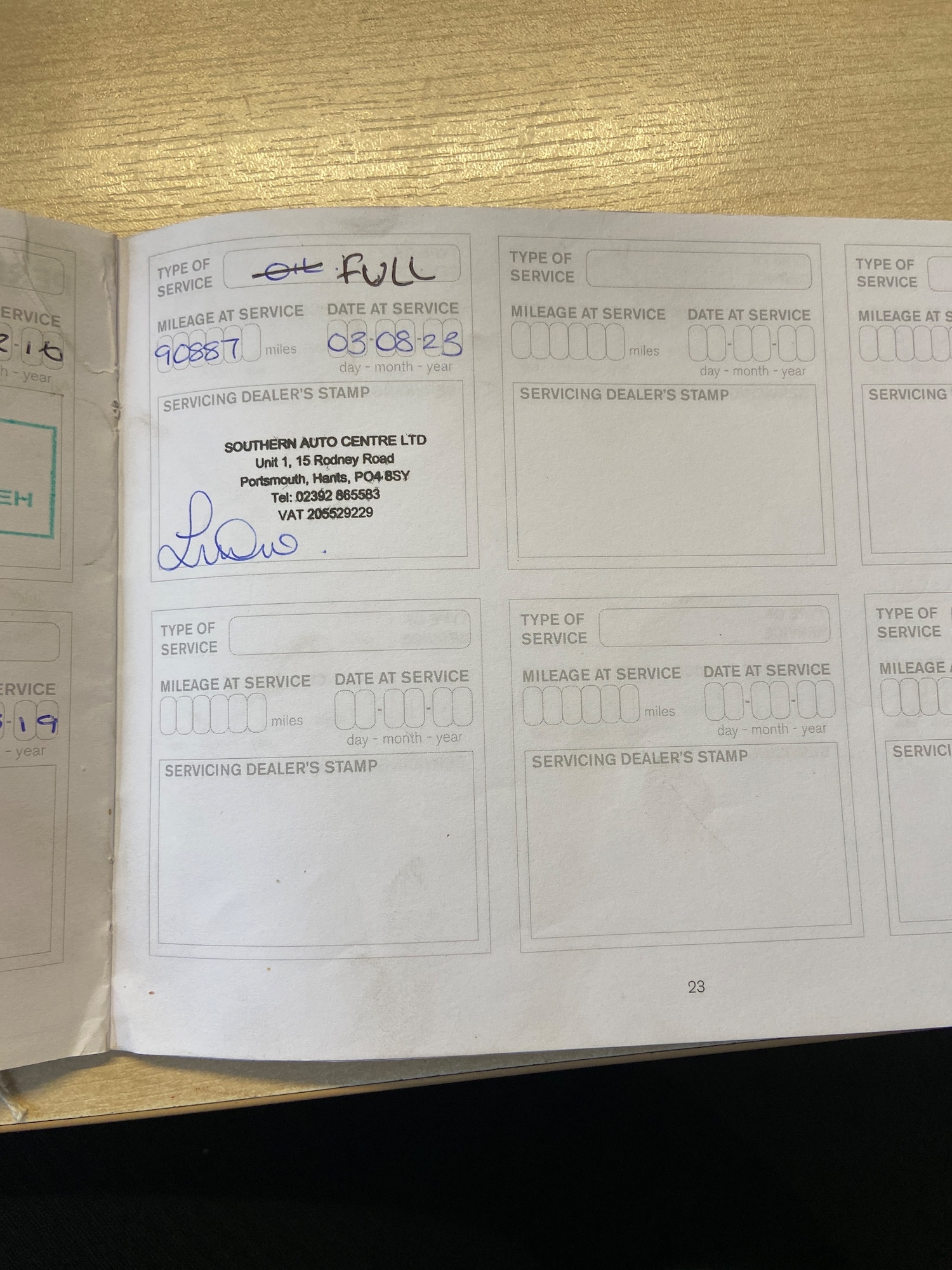 Used Nissan Juke 2014 for sale - 76429538: Photo 18