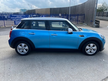 Used MINI Hatch 2015 for sale - 76402596: Photo