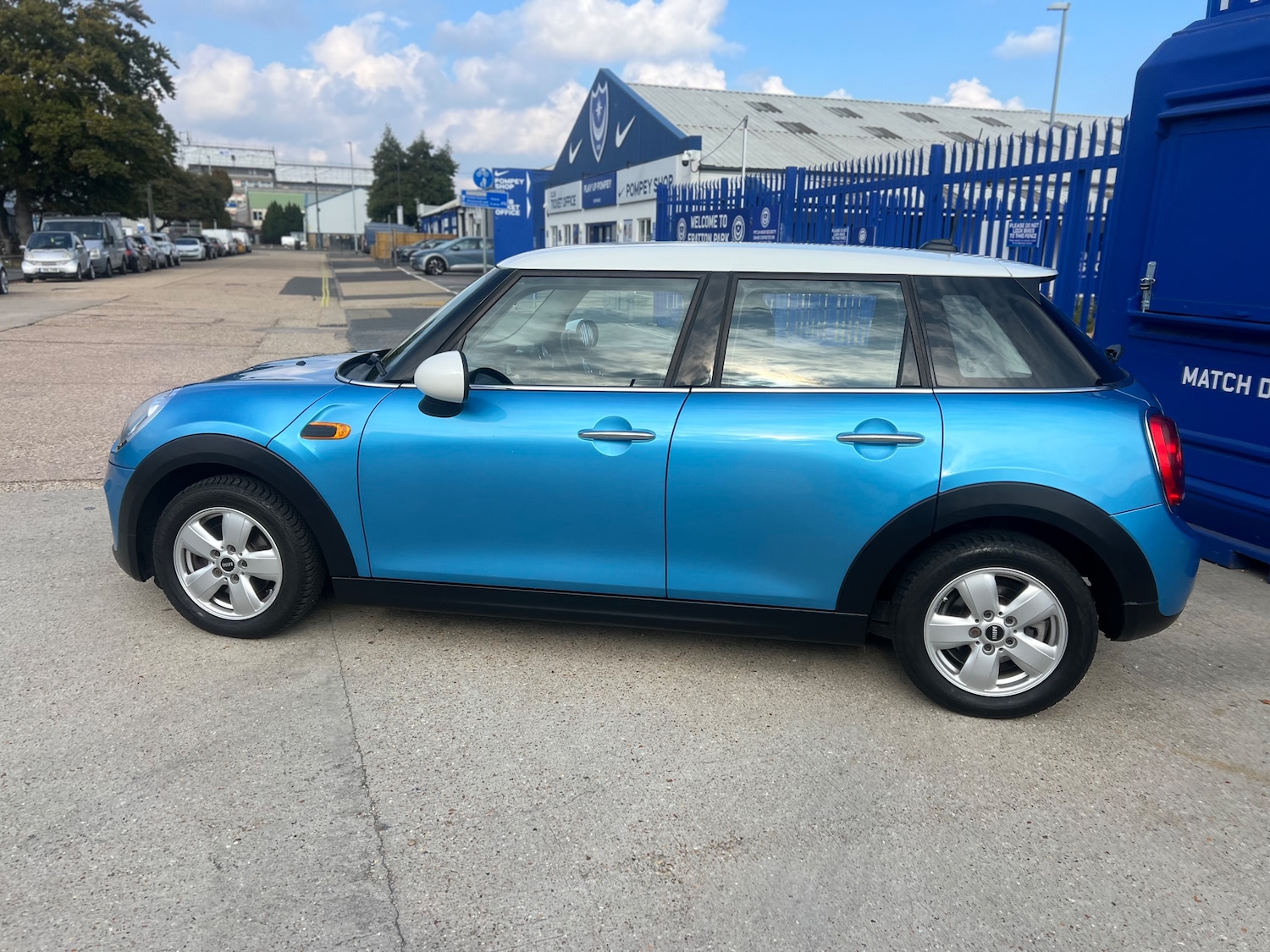 Used MINI Hatch 2015 for sale - 76402596: Photo 5