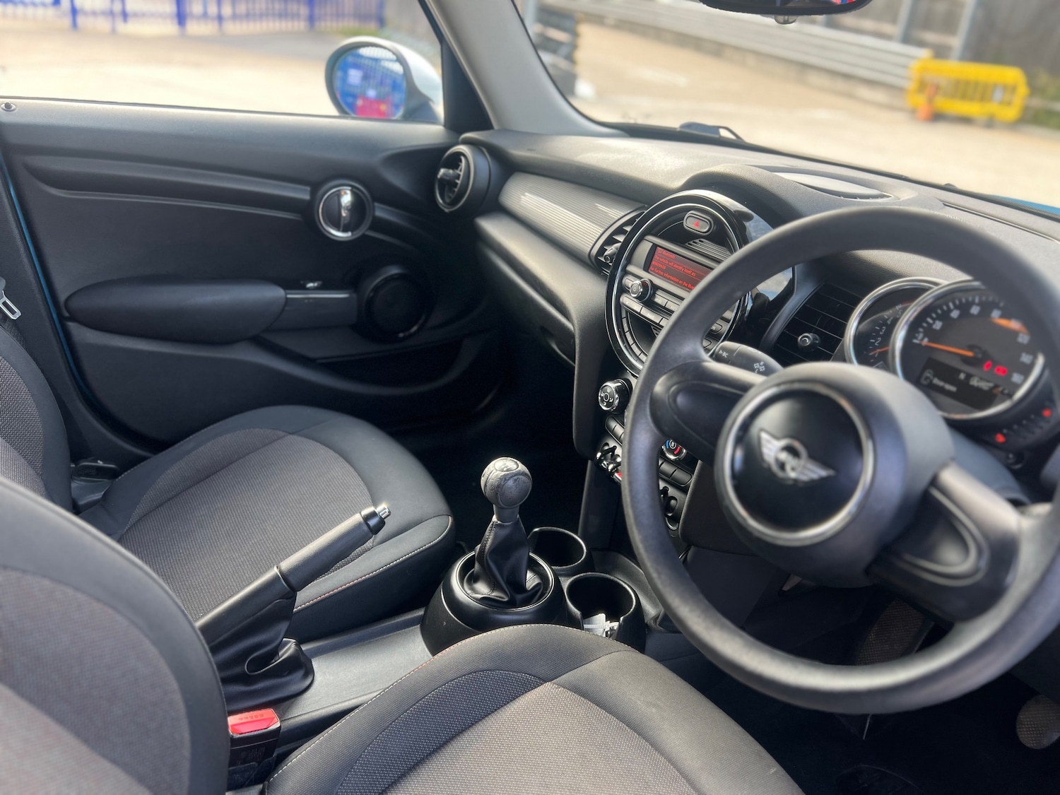 Used MINI Hatch 2015 for sale - 76402596: Photo 8