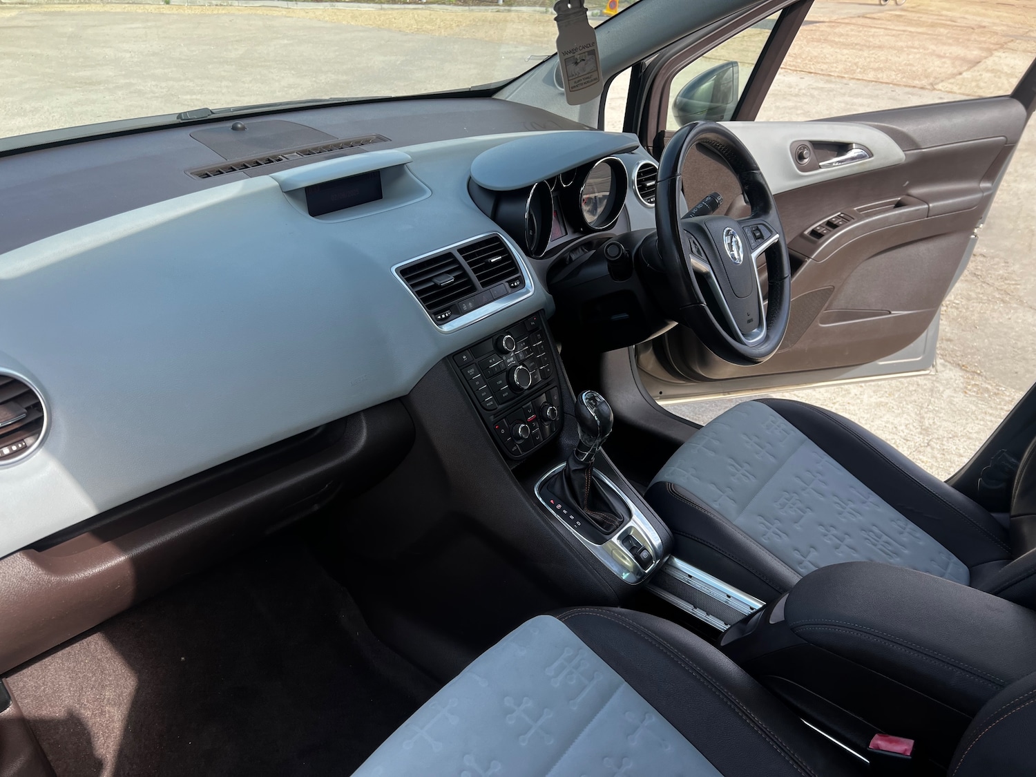 Used Vauxhall Meriva 2011 for sale - 76402583: Photo 12