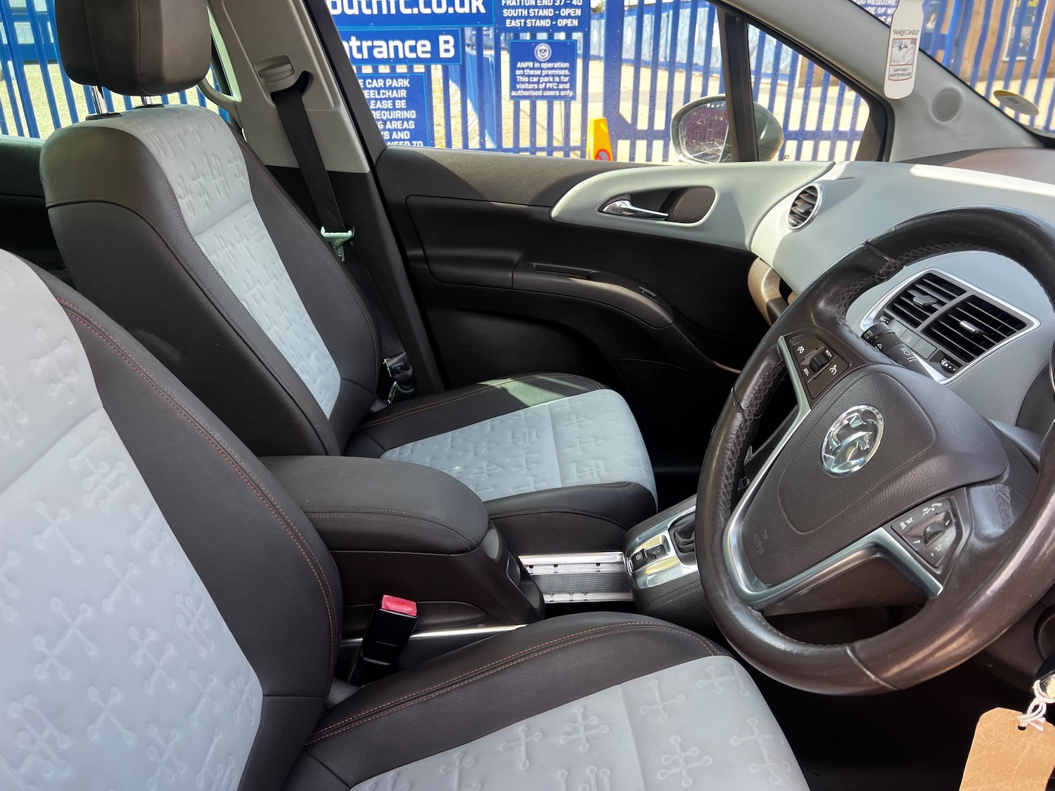 Used Vauxhall Meriva 2011 for sale - 76402583: Photo 5