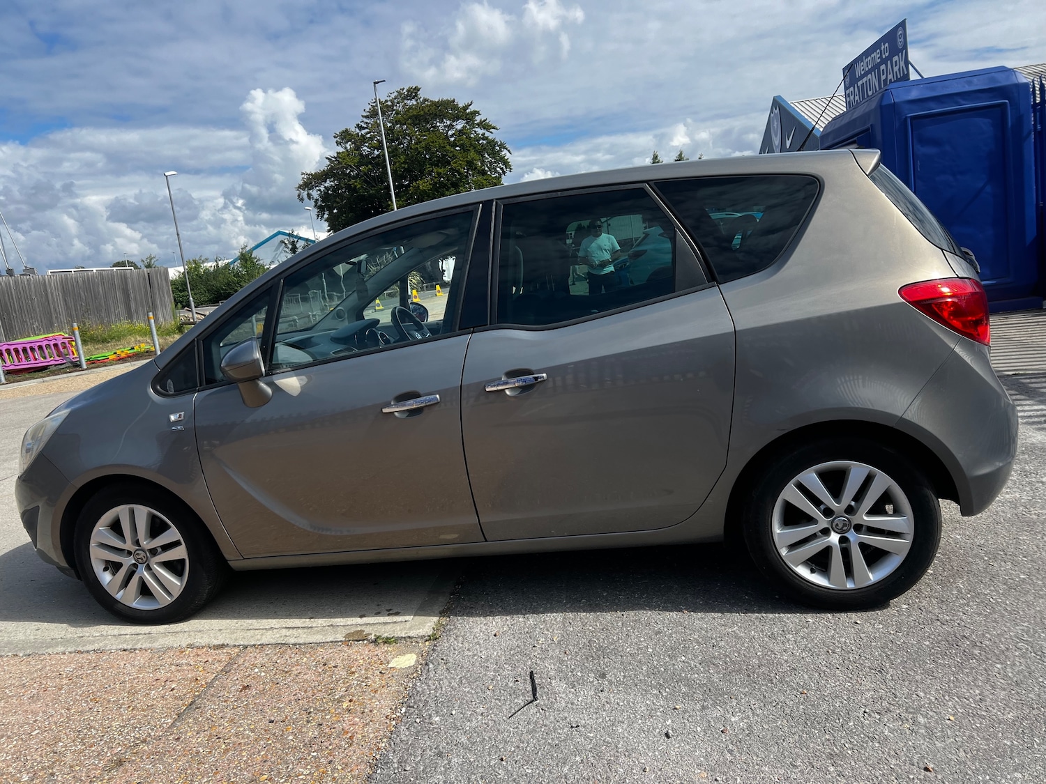 Used Vauxhall Meriva 2011 for sale - 76402583: Photo 6