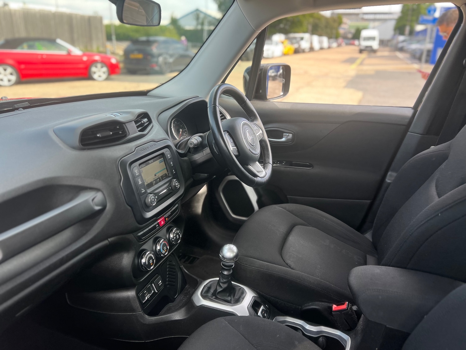 Used Jeep Renegade 2016 for sale - 76402584: Photo 12