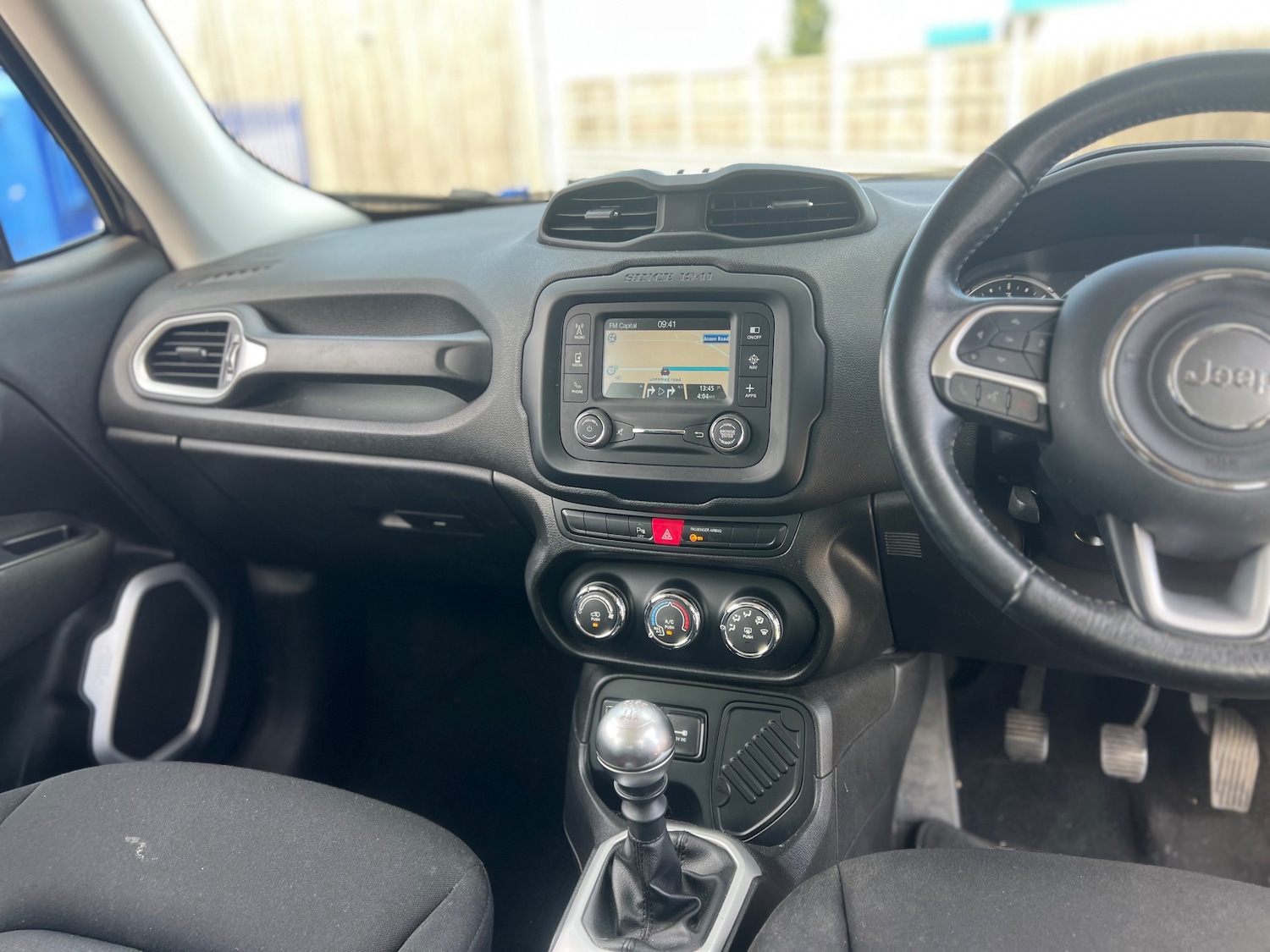 Used Jeep Renegade 2016 for sale - 76402584: Photo 7