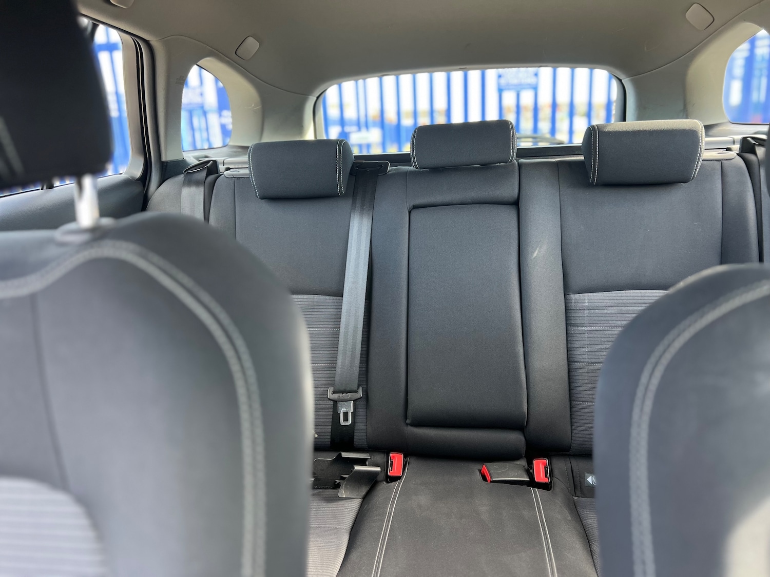 Used Toyota Avensis 2017 for sale - 76402620: Photo 18