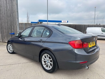 Used BMW 3 Series 2015 for sale - 76402587: Photo