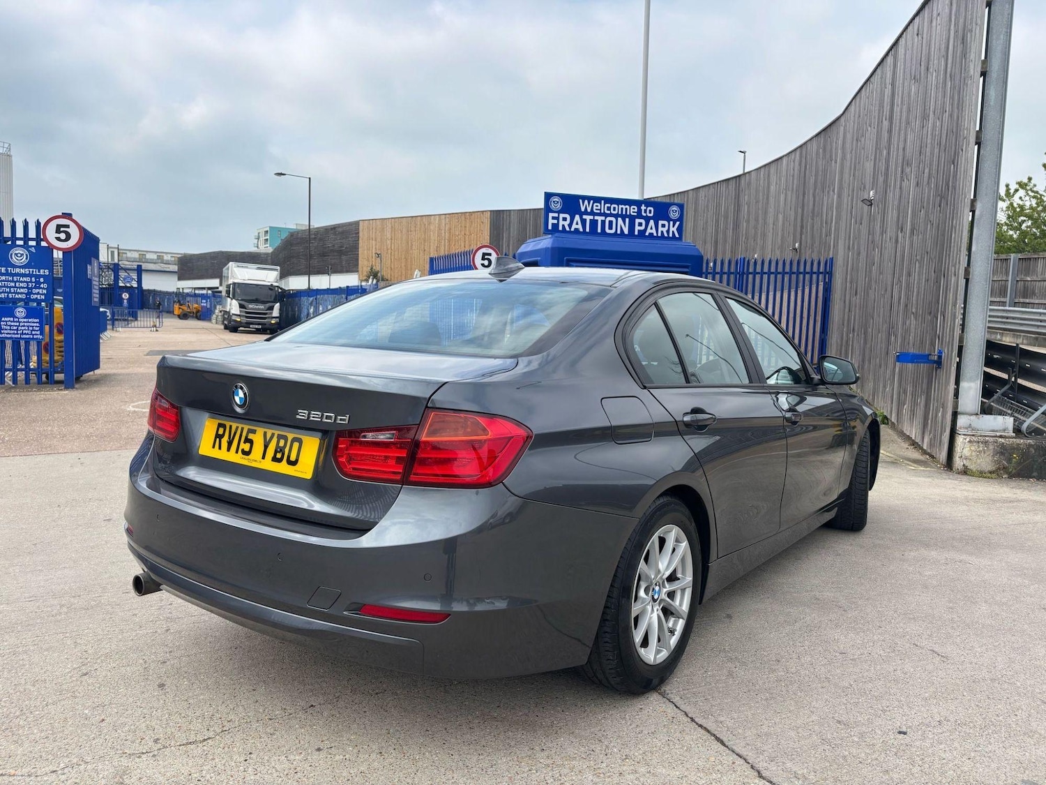 Used BMW 3 Series 2015 for sale - 76402587: Photo 7