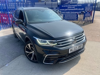 2022 (22) - 2.0 TDI R-Line 5dr DSG