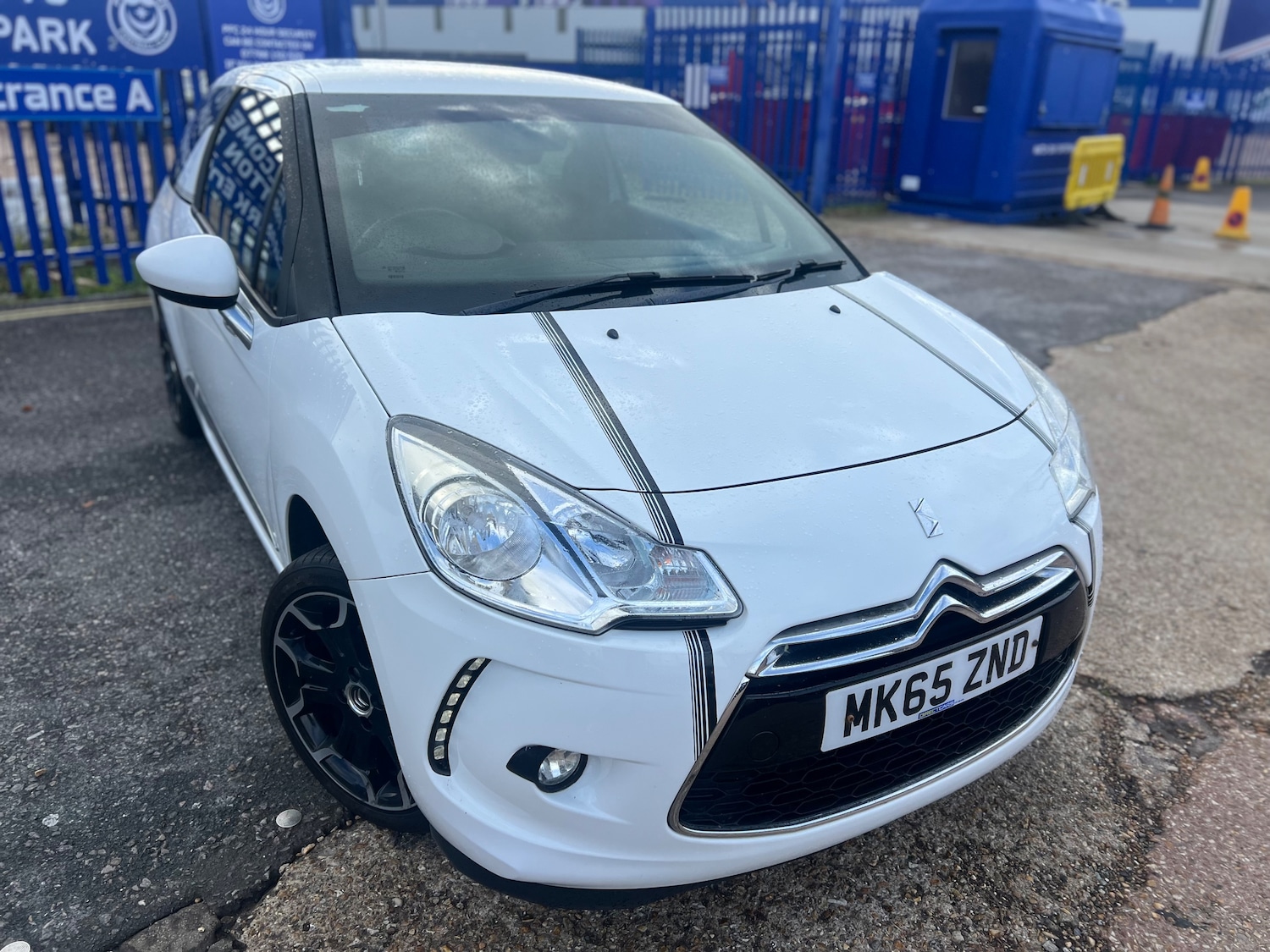 Used DS Automobiles DS 3 2015 for sale - 76402595: Photo 1
