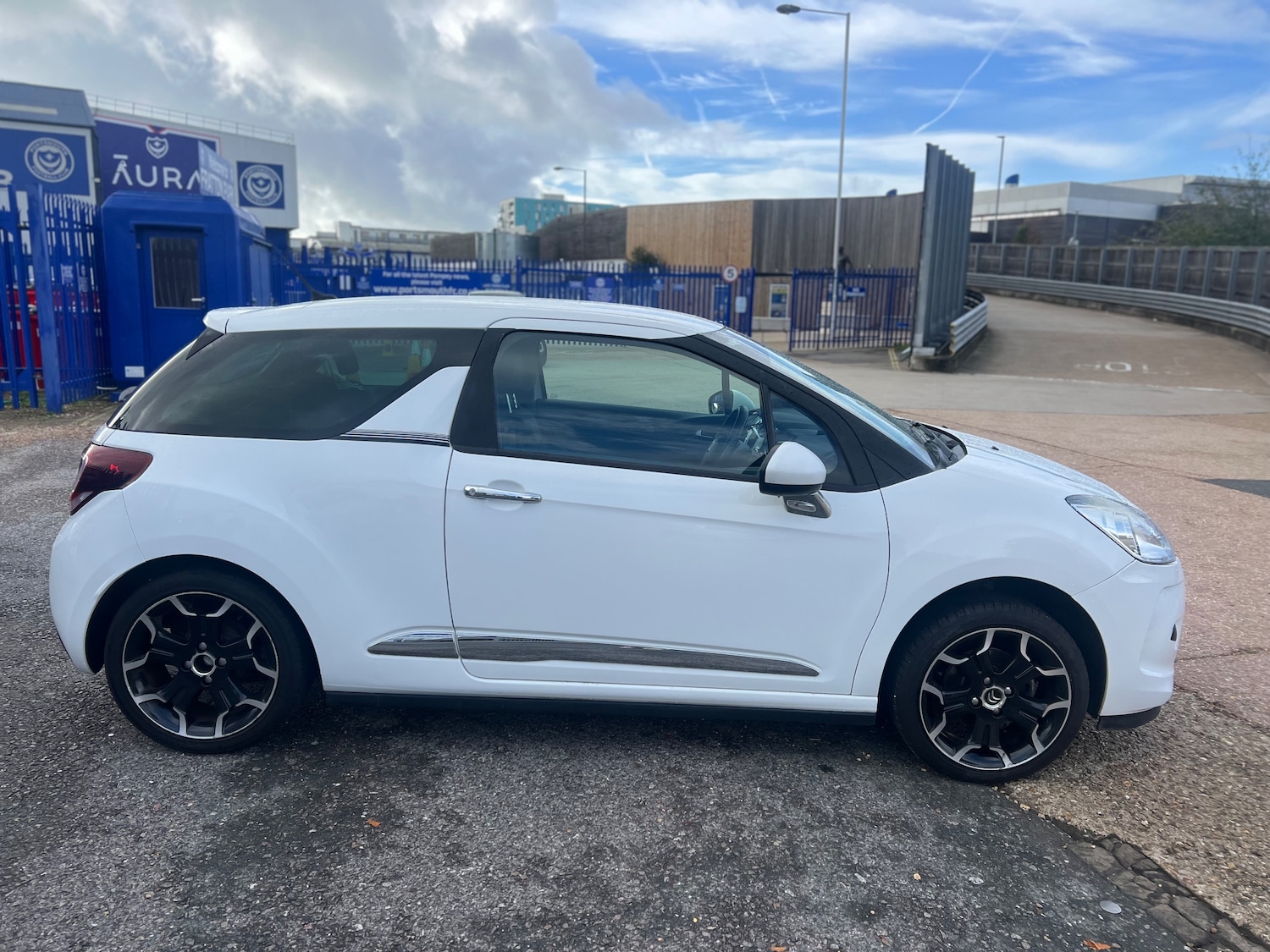 Used DS Automobiles DS 3 2015 for sale - 76402595: Photo 3