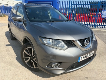 Used Nissan X-Trail 2016 for sale - 76402558: Photo
