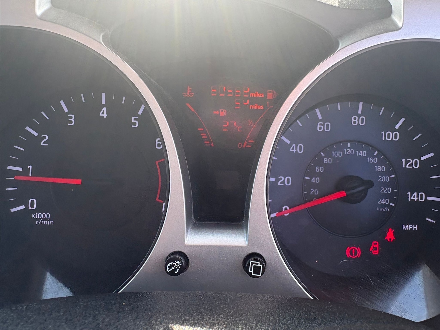 Used Nissan Juke 2014 for sale - 76402560: Photo 31