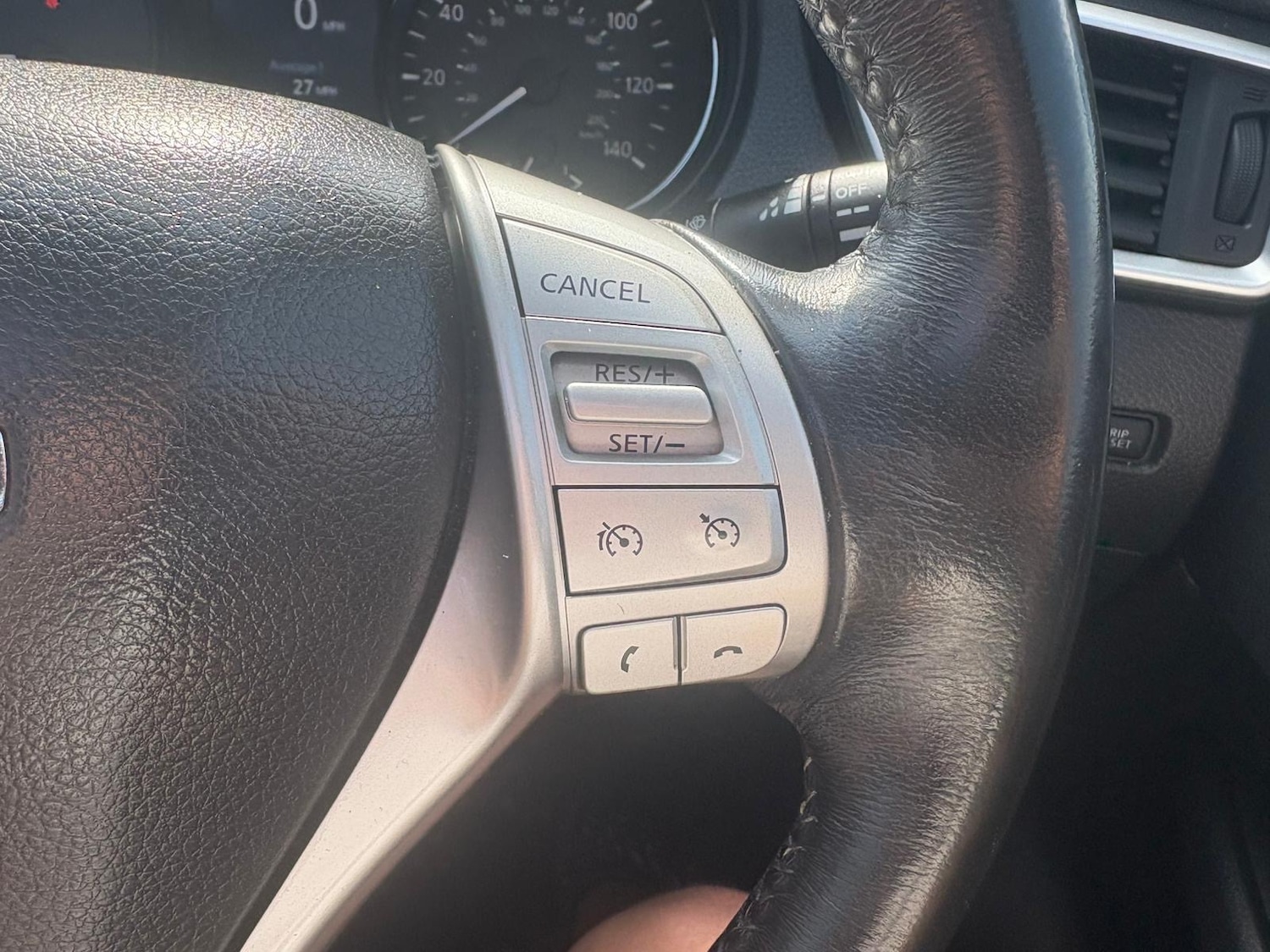 Used Nissan Juke 2014 for sale - 76402560: Photo 33