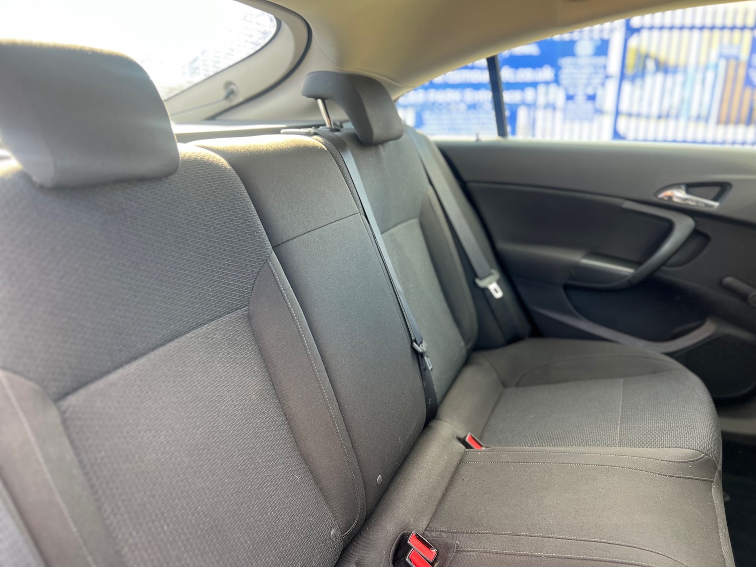 Used Vauxhall Insignia 2015 for sale - 76402638: Photo 12