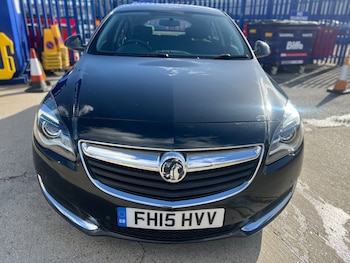 Used Vauxhall Insignia 2015 for sale - 76402638: Photo
