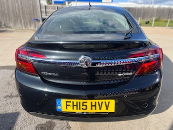 Used Vauxhall Insignia 2015 for sale - 76402638: Photo