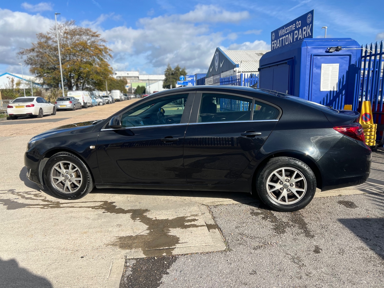 Used Vauxhall Insignia 2015 for sale - 76402638: Photo 5