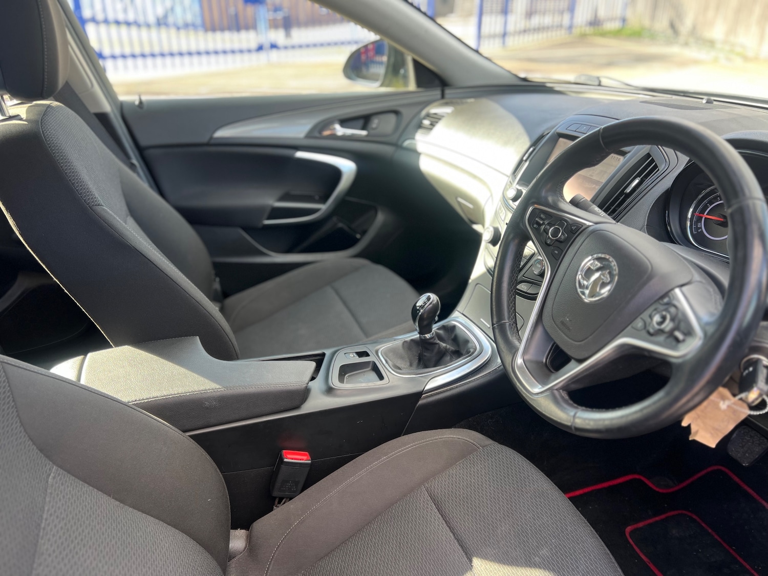 Used Vauxhall Insignia 2015 for sale - 76402638: Photo 7