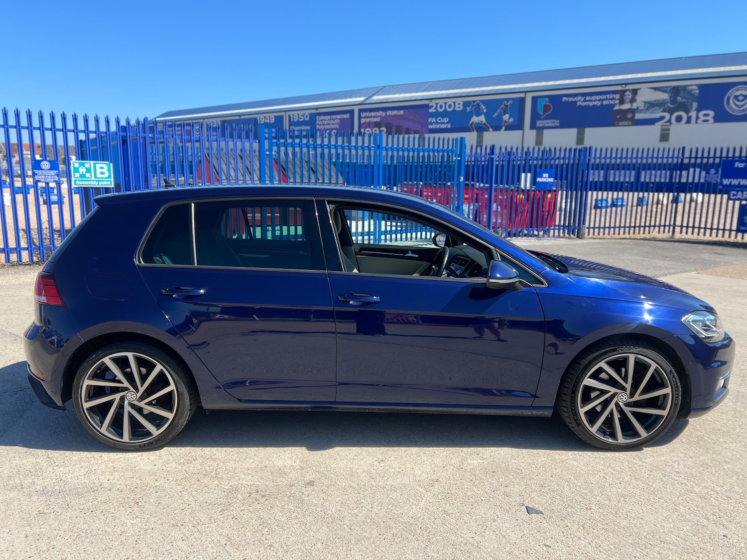 Used Volkswagen Golf 2018 for sale - 76535001: Photo 10