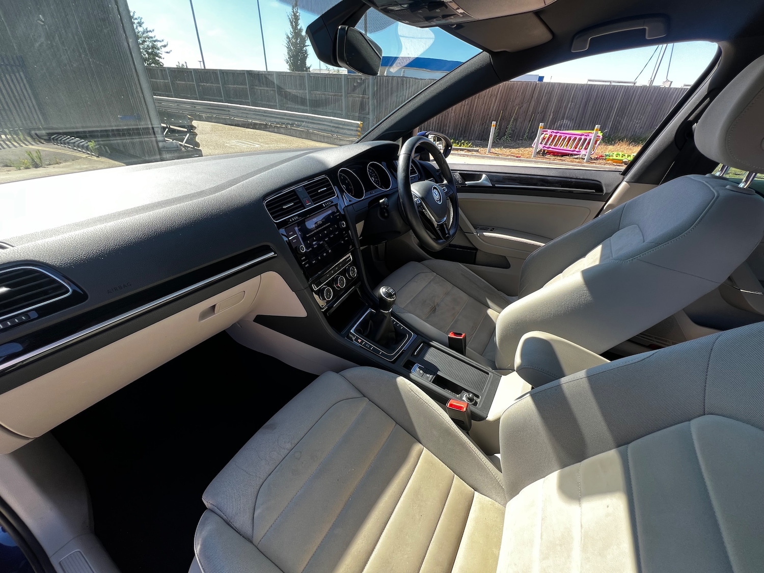 Used Volkswagen Golf 2018 for sale - 76535001: Photo 16