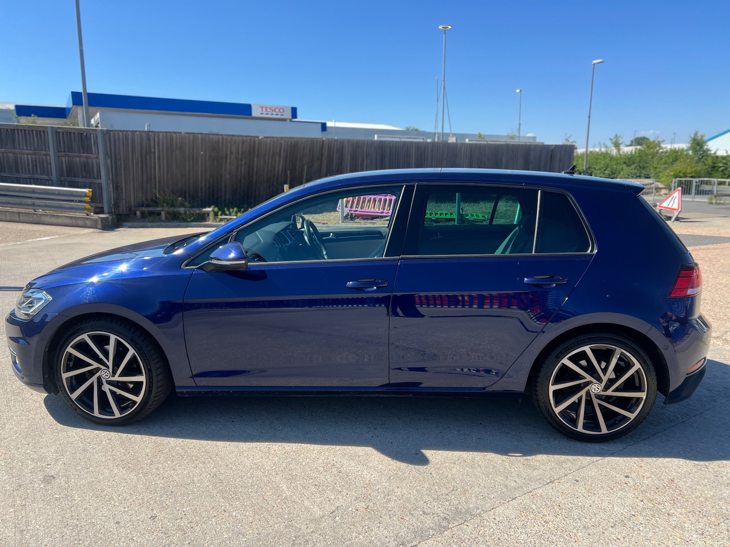 Used Volkswagen Golf 2018 for sale - 76535001: Photo 5