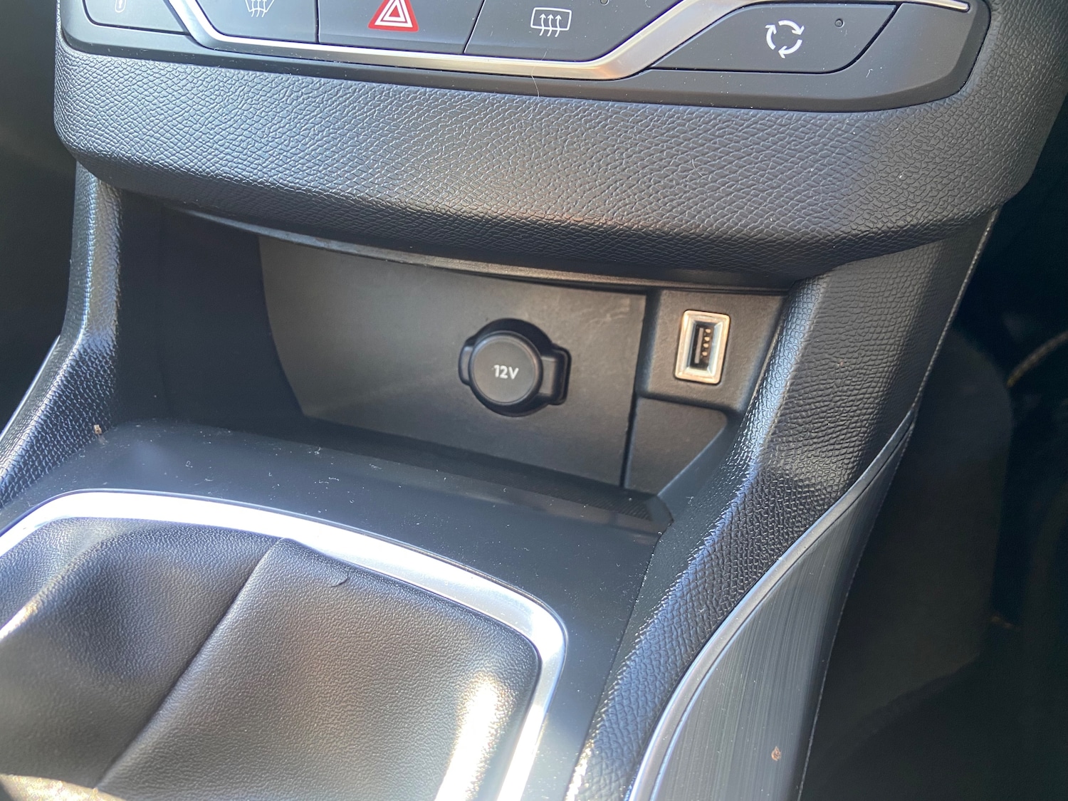 Used Peugeot 308 2018 for sale - 76402564: Photo 16