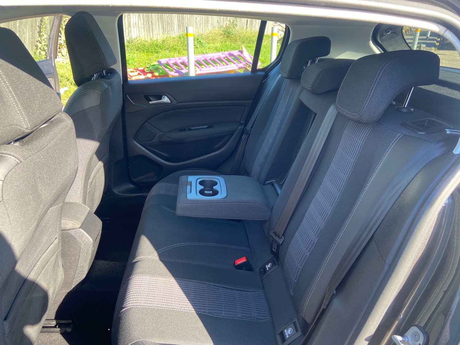 Used Peugeot 308 2018 for sale - 76402564: Photo 8