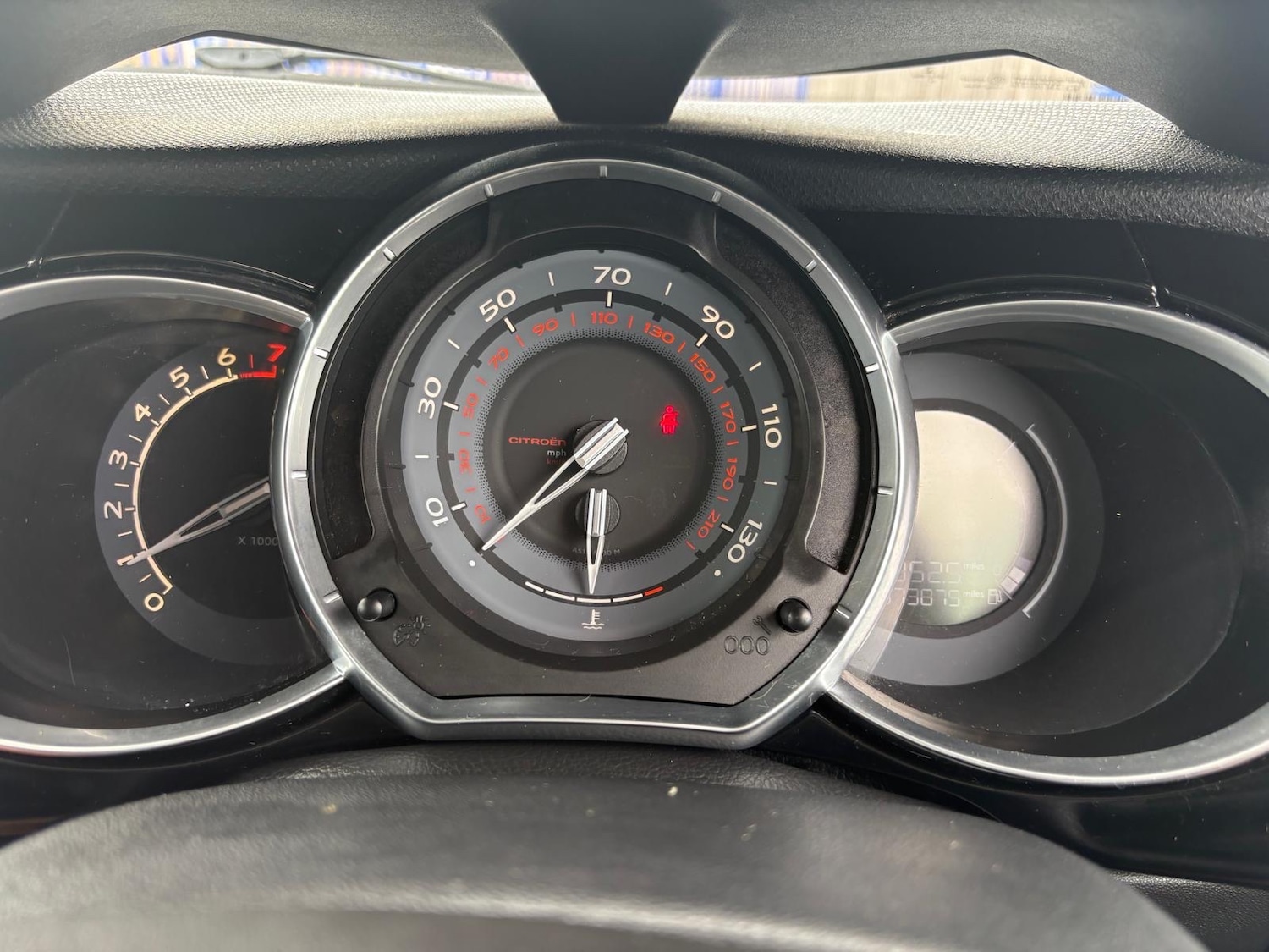 Used Citroen DS3 2015 for sale - 76402555: Photo 12