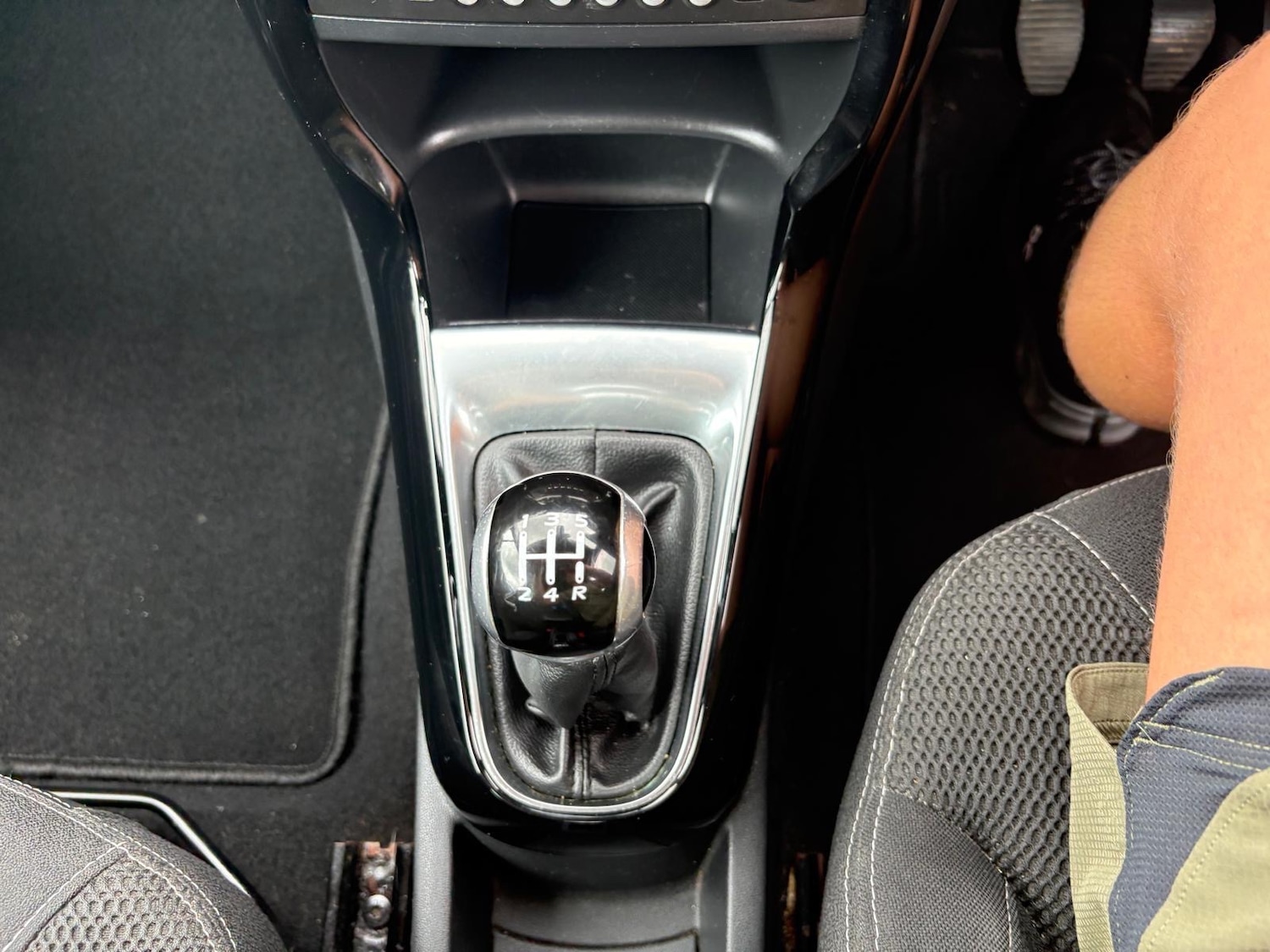 Used Citroen DS3 2015 for sale - 76402555: Photo 18