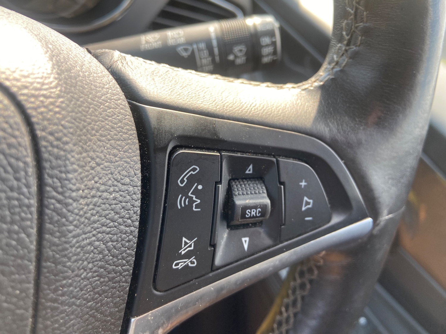 Used Vauxhall Mokka X 2017 for sale - 76402628: Photo 14