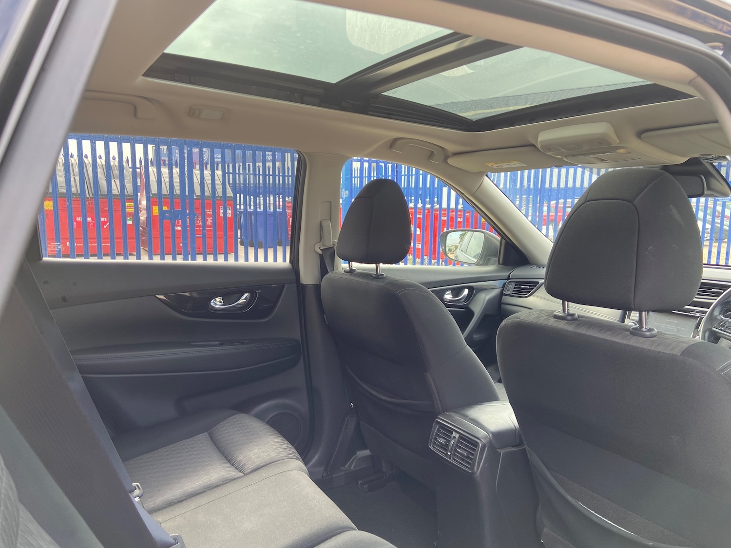 Used Nissan X-Trail 2018 for sale - 76402578: Photo 26