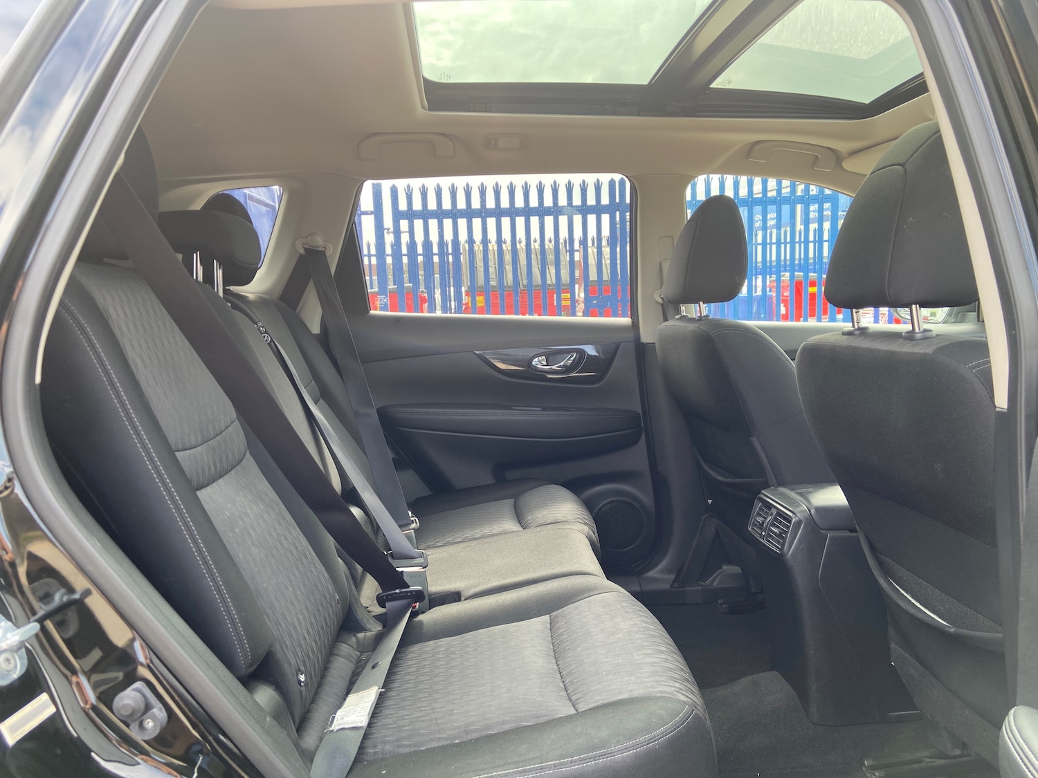 Used Nissan X-Trail 2018 for sale - 76402578: Photo 29