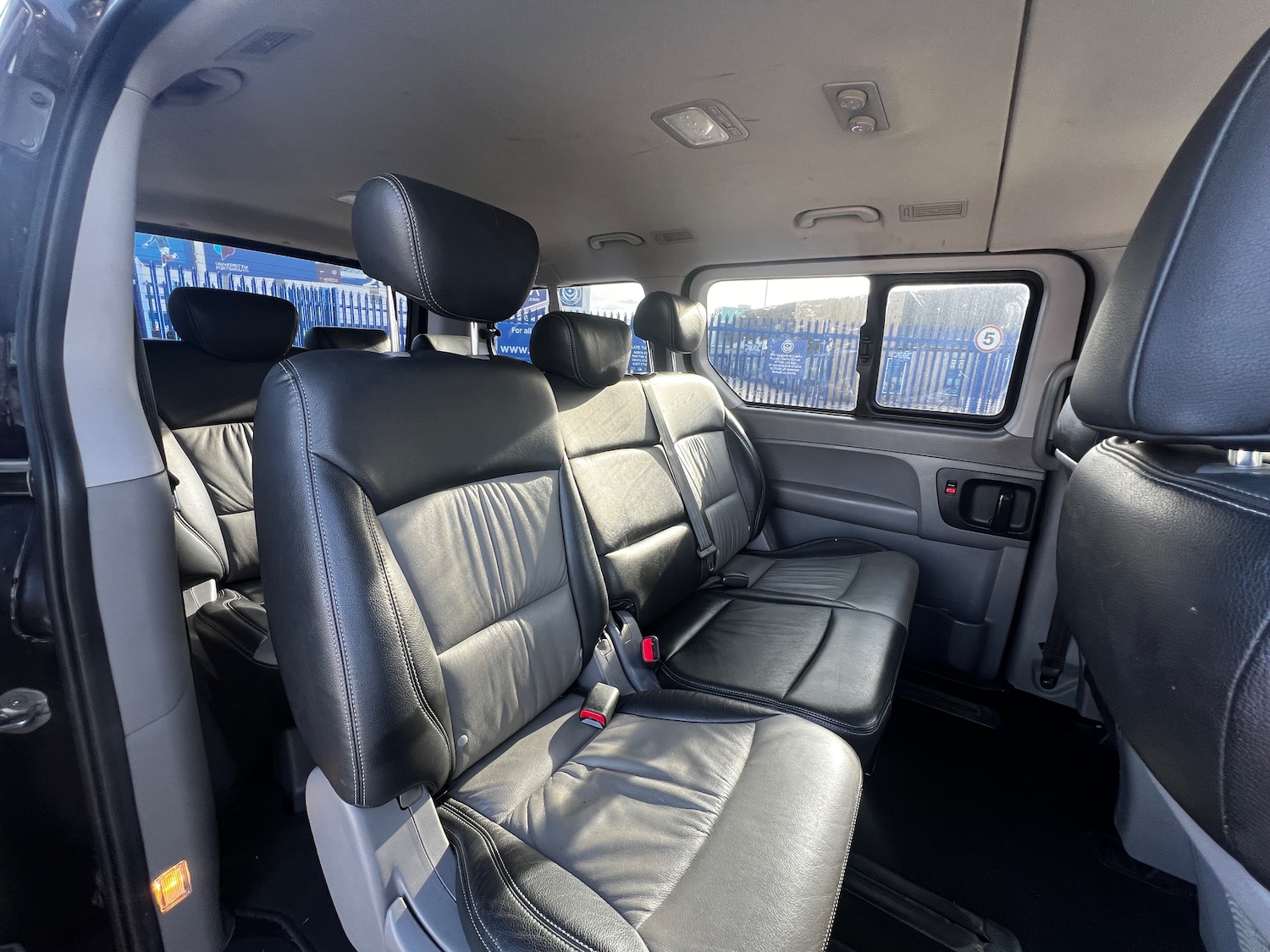 Used Hyundai i800 2017 for sale - 76402614: Photo 13