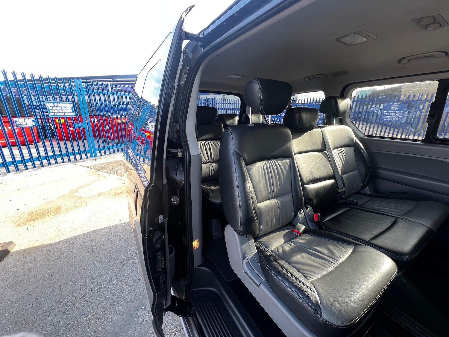 Used Hyundai i800 2017 for sale - 76402614: Photo 15