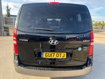 Used Hyundai i800 2017 for sale - 76402614: Photo