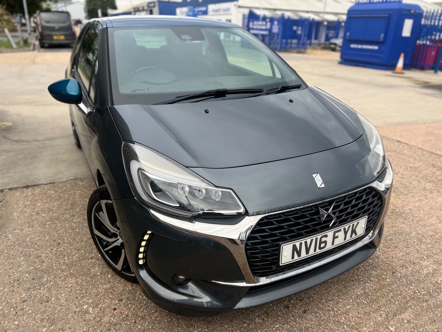 Used DS Automobiles DS 3 2016 for sale - 76402605: Photo 1