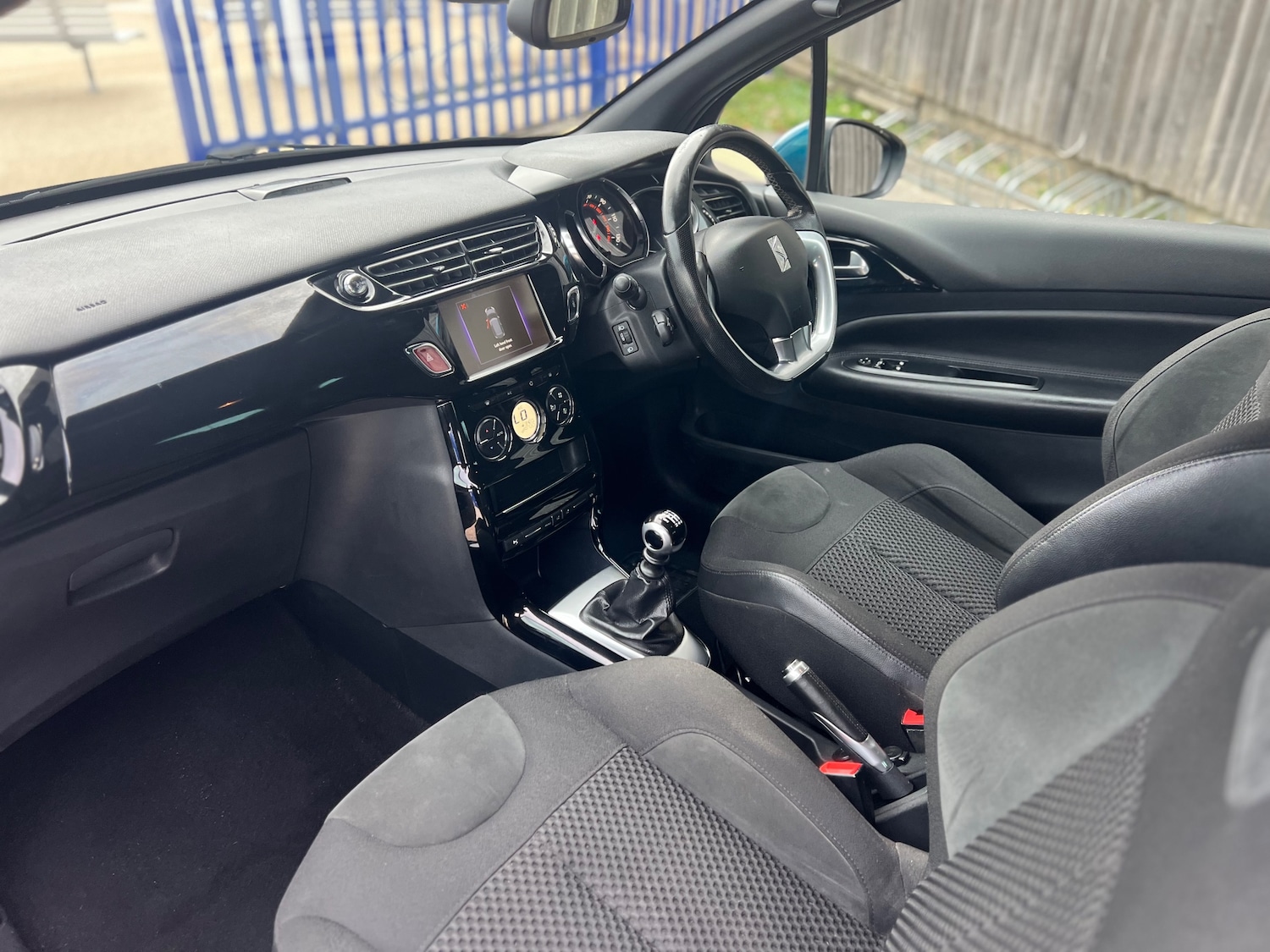 Used DS Automobiles DS 3 2016 for sale - 76402605: Photo 16