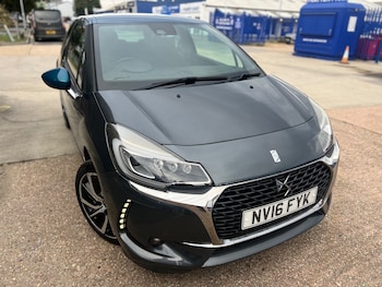 DS Automobiles - DS 3