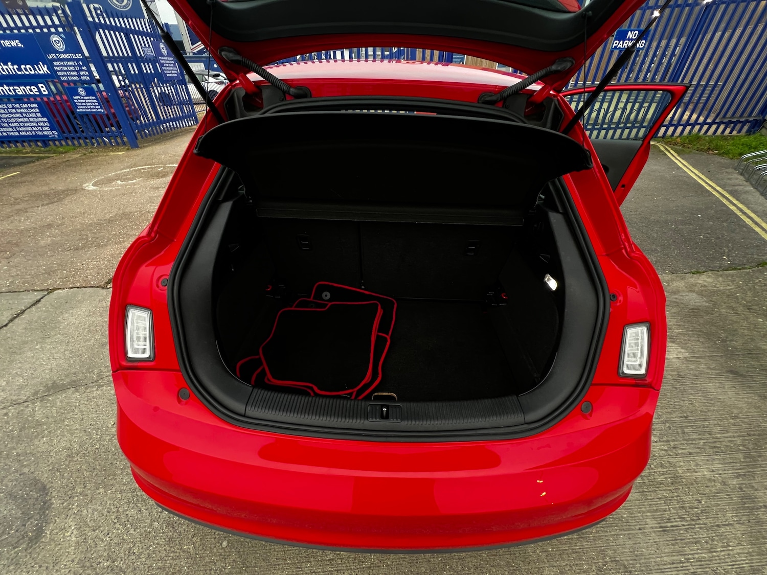 Used Audi A1 2015 for sale - 77033569: Photo 11