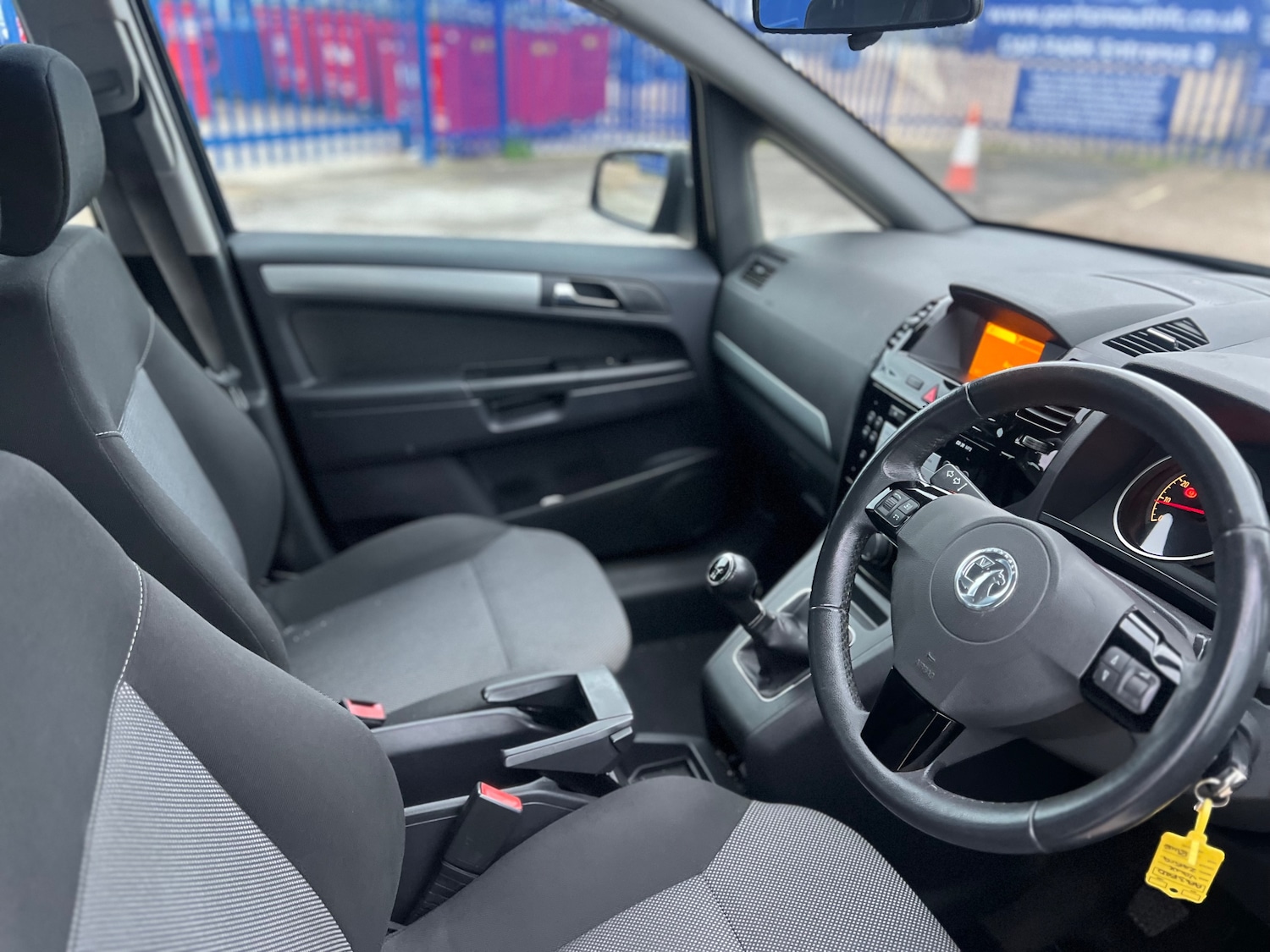 Used Vauxhall Zafira 2013 for sale - 76545996: Photo 10