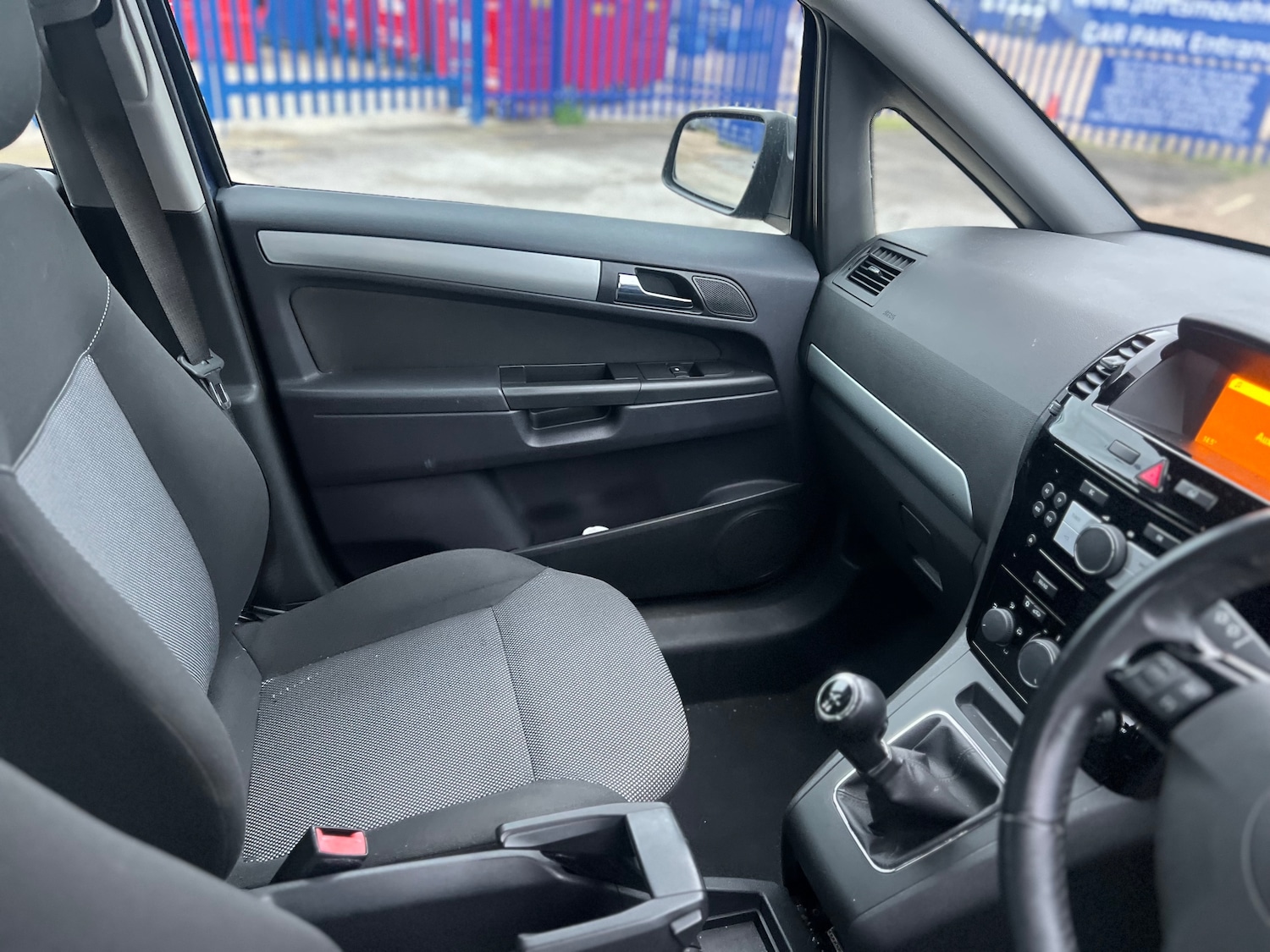 Used Vauxhall Zafira 2013 for sale - 76545996: Photo 11