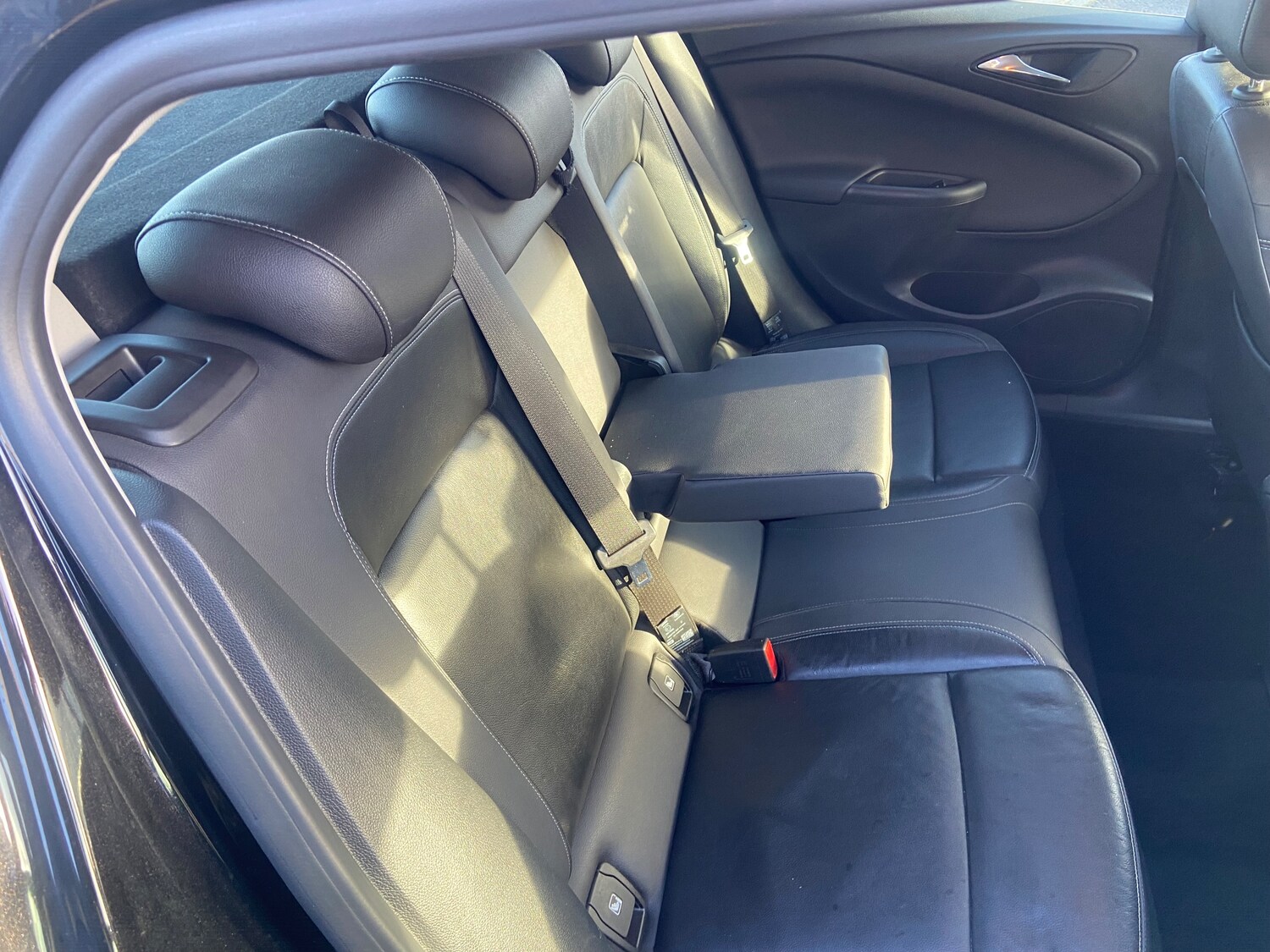 Used Vauxhall Astra 2017 for sale - 76863045: Photo 11