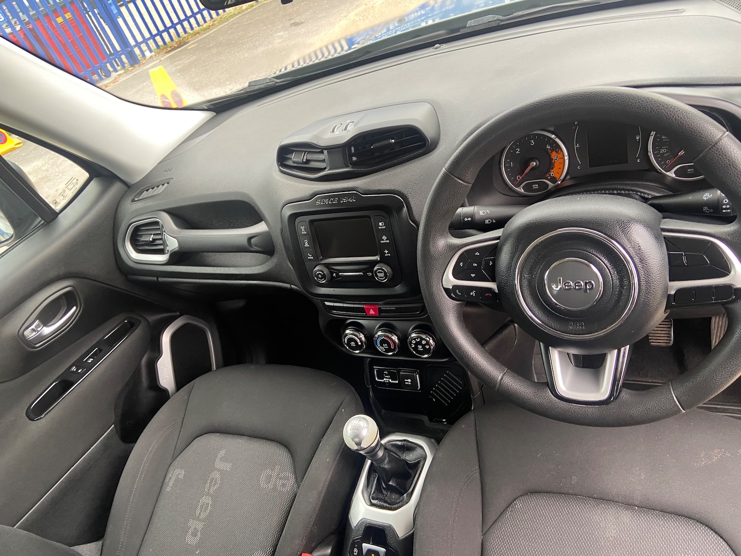 Used Jeep Renegade 2017 for sale - 76402615: Photo 11