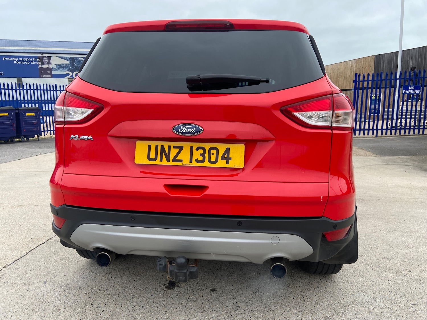 Used Ford Kuga 2014 for sale - 76402599: Photo 2